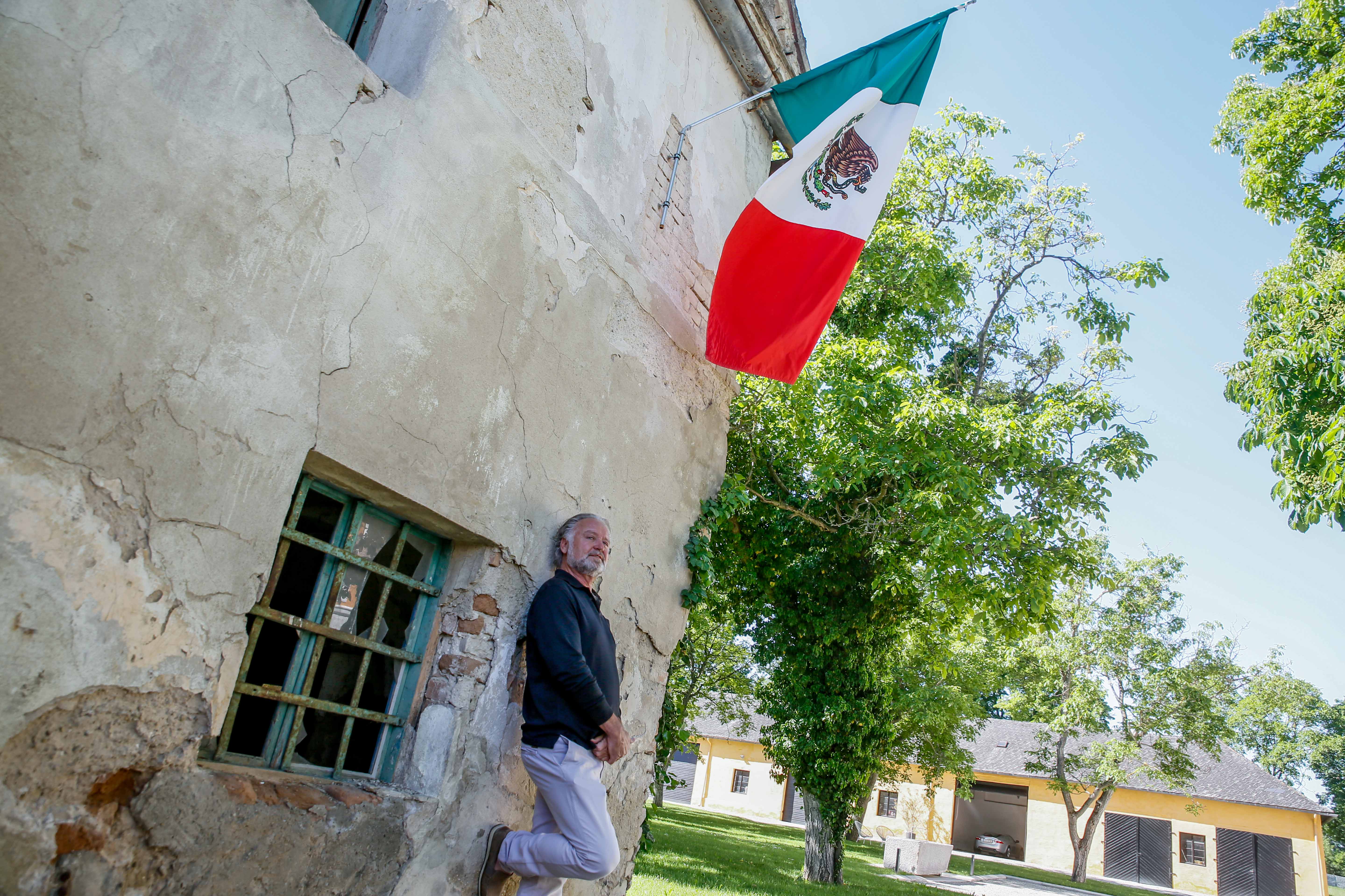 web-pamelaschmatz-1878